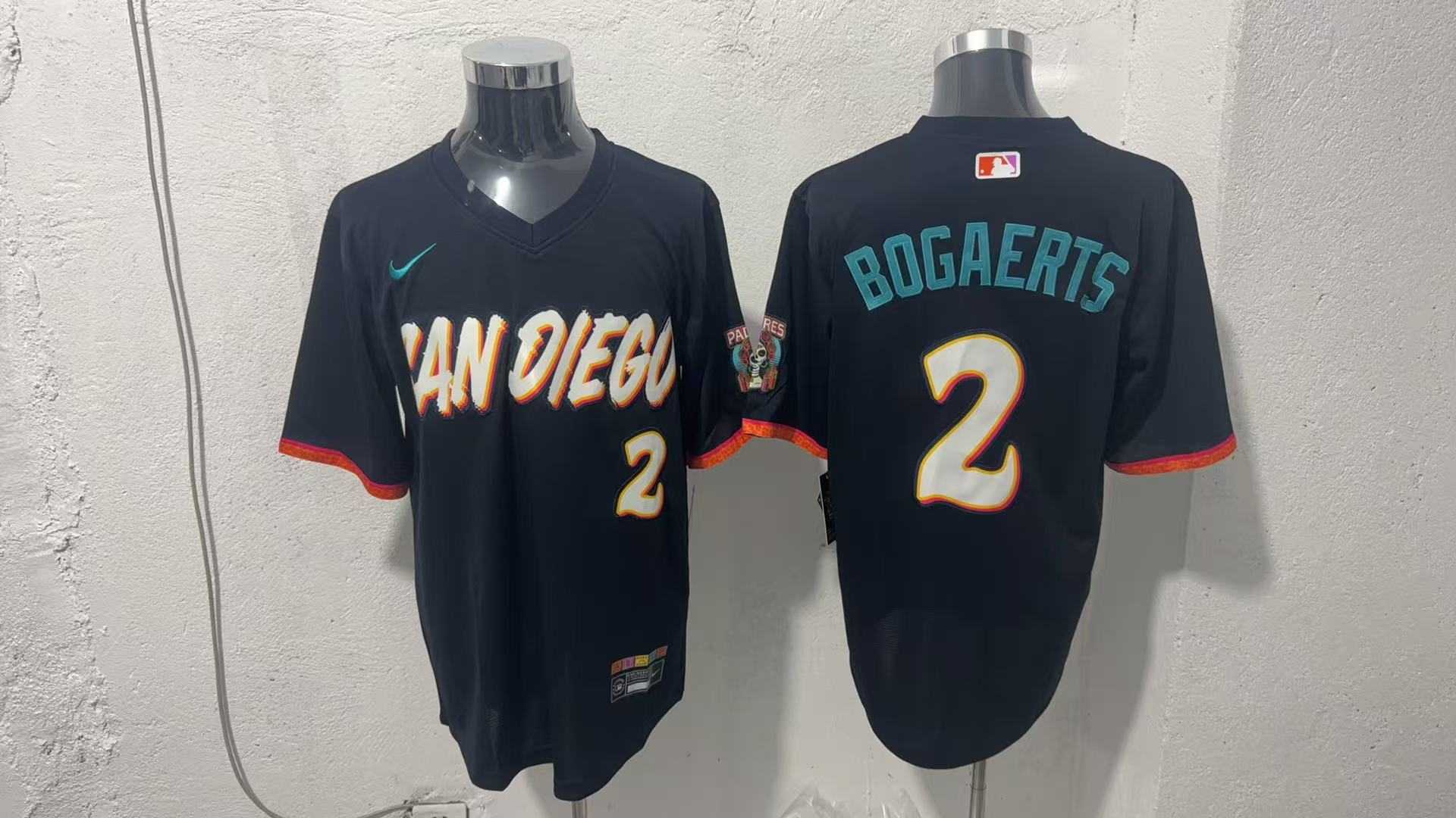 Mens San Diego Padres #2 Xander Bogaerts Black 2026 City Connect Stadium Jersey